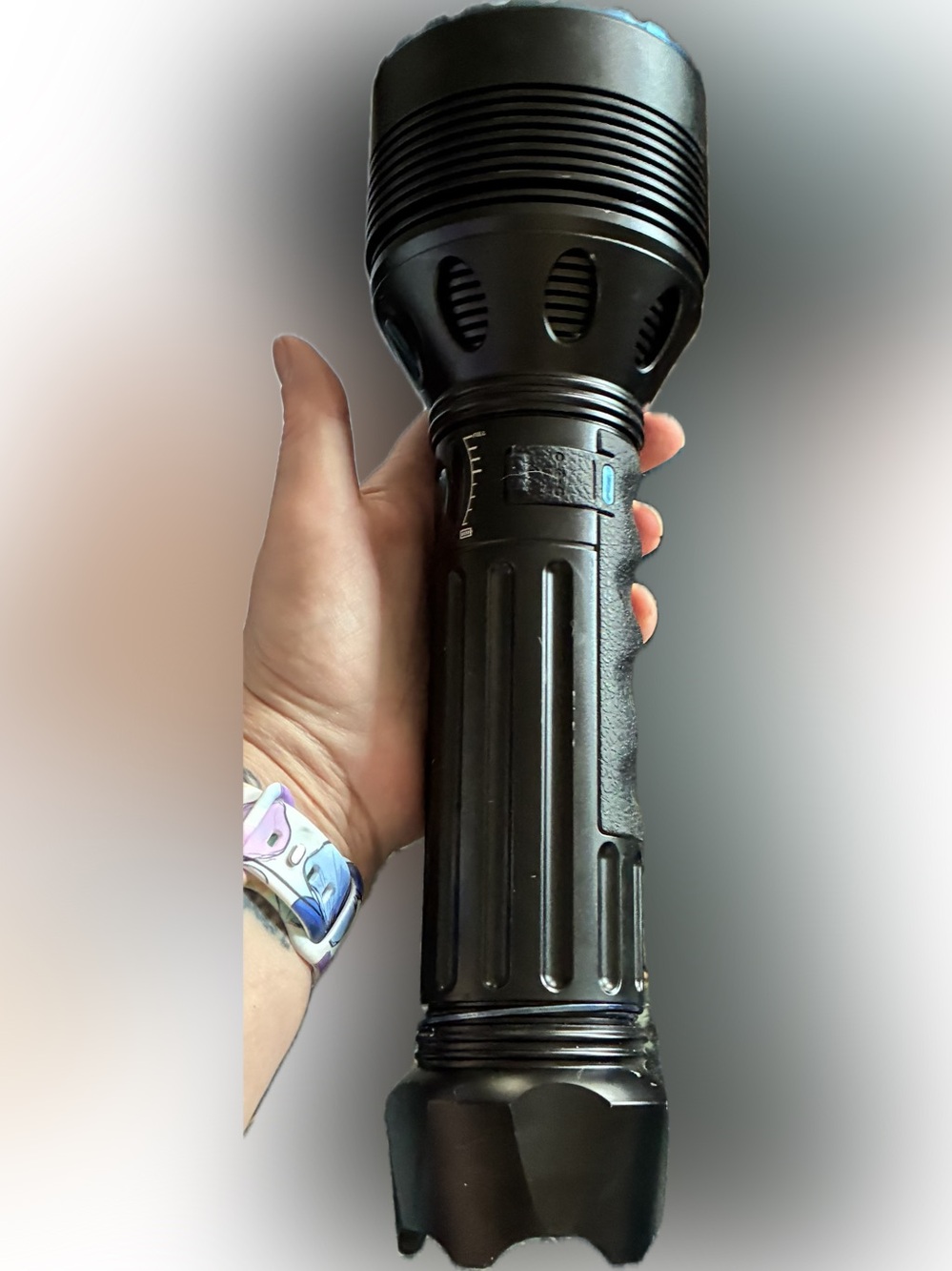 🔦 🔥 Olight MONSTER X9R Marauder Black High-Output Tactical Flashlight 🔦